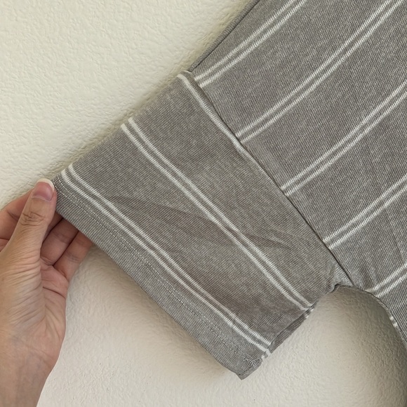 NEW Urban Outfitters Lumiere Gray Paloma Stripe Back Tie Short Sleeve Tee - Picture 4 of 10